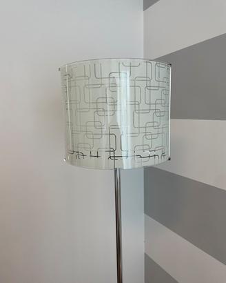 Lampada con piantana