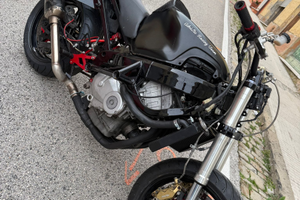 Honda cb stunt 600cc