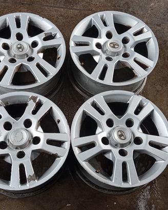 4 cerchi in lega R 16 TATA ARIA