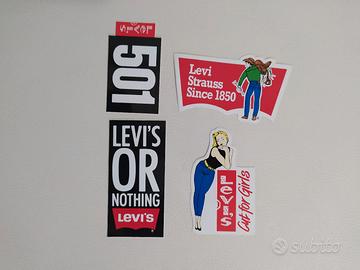 adesivi levis