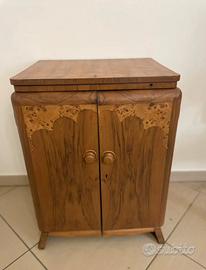 Macchina da cucire vintage Ardita con mobiletto