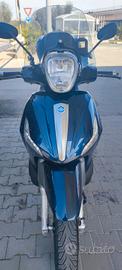 Piaggio Beverly 350 Sport Touring