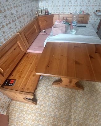Tavolo cucina cassapanca angolare