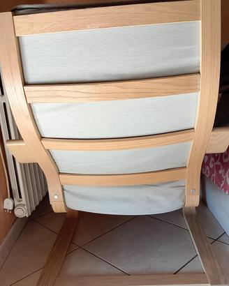 Poltrona a dondolo in legno con cuscino – stile sc