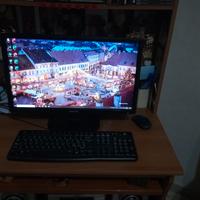 monitor Philips con tastiera 