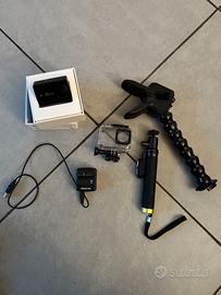 Xiaomi Yi 4k action cam con accessori vari