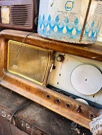 Radio antiche da resaurare