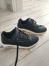 SKECHERS nere n. 39