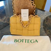 Borsa donna brand “Bottega Veneta”