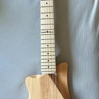 Chitarra Pieghevole Makeev Mancina +Zaino + Corde