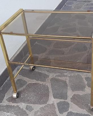 Carrelli in ottone con pianali in vetro
