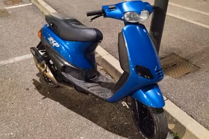 piaggio zip 50