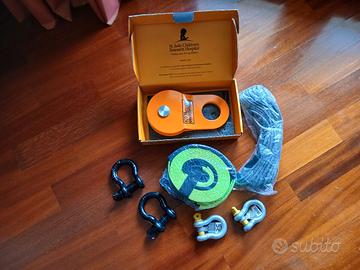  Attrezzatura Per Traino e/o recupero  fuoristrada