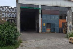 Immobile di 800 m² a Nichelino