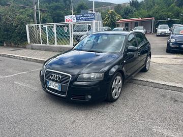 Audi A3 - CAMBIO AUTOMATICO