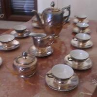 Servizio da caffè in porcellana e bagno in argento
