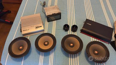 Impianto stereo con Woofer/Ampli/Tweeter