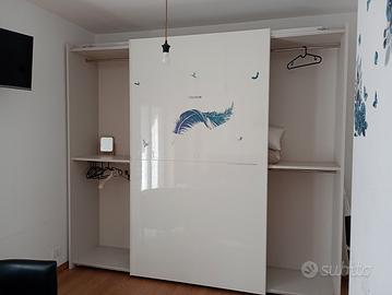 armadio due ante scorrevoli 