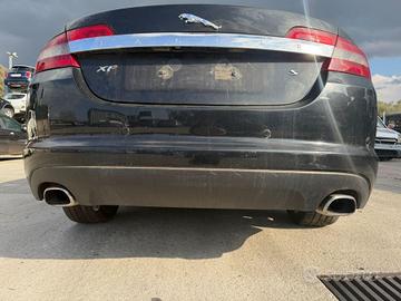 PARAURTI POSTERIORE COMPLETO JAGUAR XF Serie (08>1