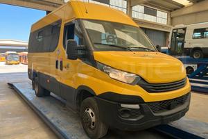Scuolabus Iveco Daily