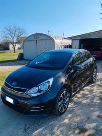Kia Rio 1.4 CRDi High tech
