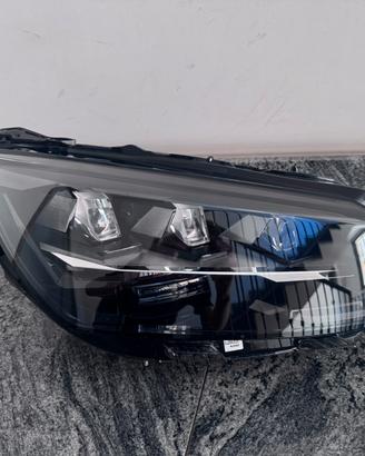 Faro dx Peugeot 208 GT 2025