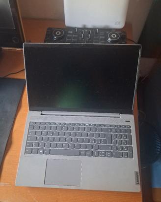 Laptop Lenovo Ideapad funzionante