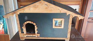 casetta in legno  per gatti