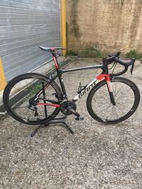 GIANT TCR ADVANCED PRO TEAM