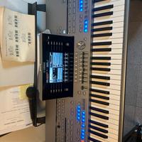 Tastiera tyros 5 digital workstation