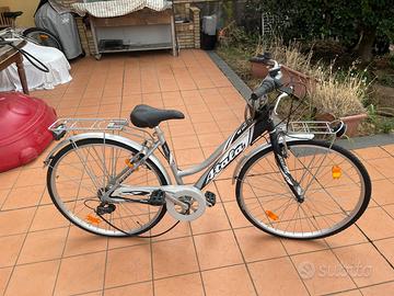 Atala Way (grigia)