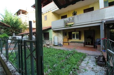 3 LOCALI A VINCHIATURO