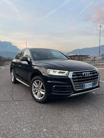 Audi Q5 50 Tsfi e 299cv