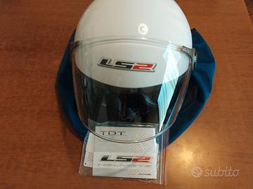 casco.  con.  visiera