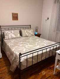 Letto matrimoniale in ferro battuto