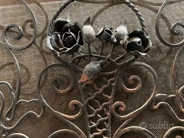 Set da camino antico in ferro battuto forgiato a m