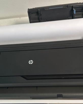 Stampante plotter hp designjet t120 usata poco.