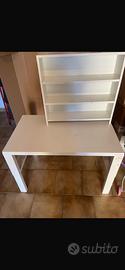 Scrivania bambini ikea