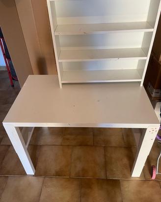 Scrivania bambini ikea