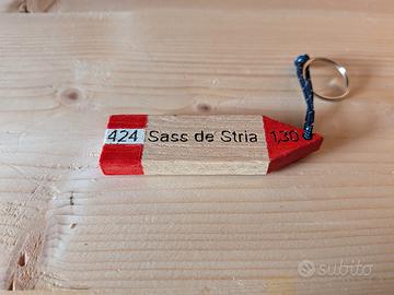 Portachiavi artigianale in legno Sass de  Stria 