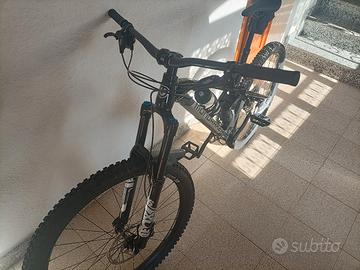 Mondraker Foxy 29 