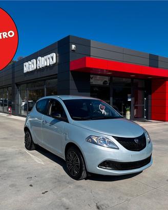 Lancia Ypsilon 1.0 FireFly 5 porte S&S Hybrid Oro