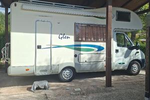 Camper  mansardato Mclouis
