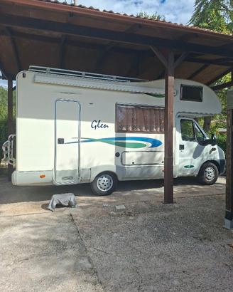 Camper  mansardato Mclouis
