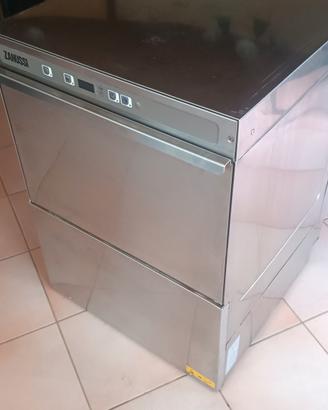 Lavastoviglie 540 piatti/h Zanussi 