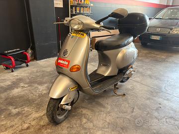 Vespa et2 50cc 1997