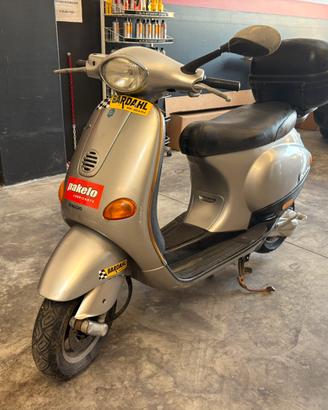 Vespa et2 50cc 1997