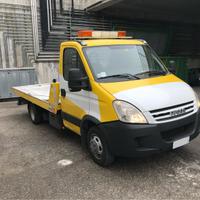 Iveco daily comear scarrabile traslatore patente b