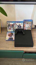PS4 Slim 500GB + Controller + 4 Giochi