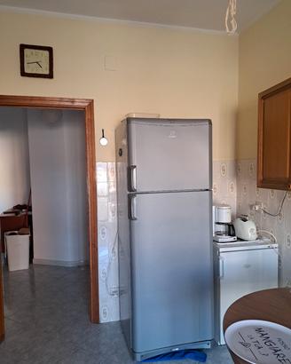 frigo+ cucina come da foto